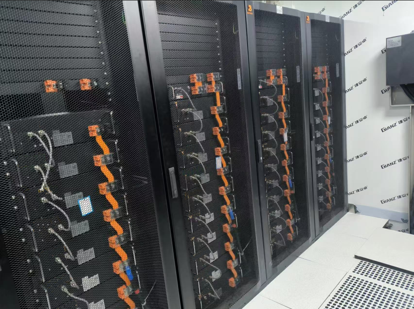 409.6v 512v UPS Aplikasi Baterai Lantai Lithium-ion-ion