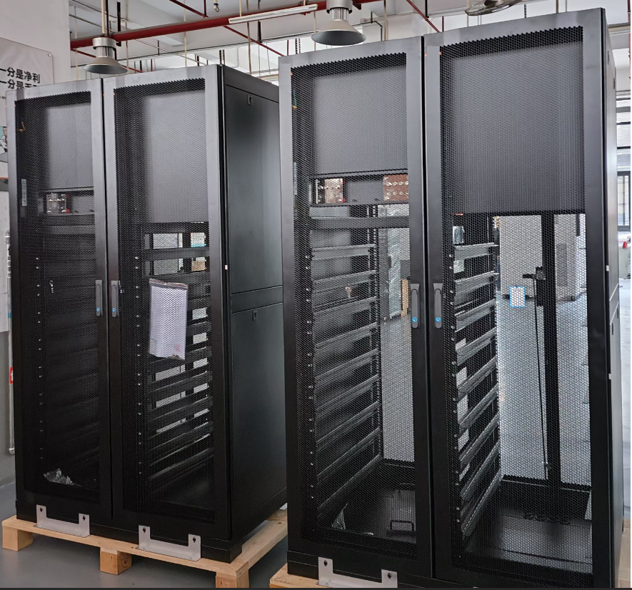 409.6v 512v UPS Baterai Kluster Baterai Lithium-ion