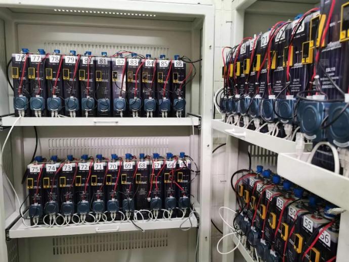 Battery Monitoring System for Flooded Lead-Acid And Ni-Cd Batteries