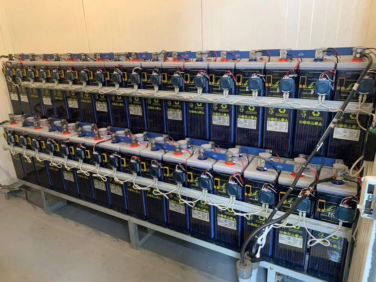 Battery monitoring and capacity testing integration - hospital power protection